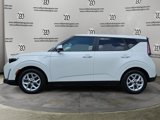 Used 2023 Kia Soul S image 2