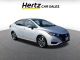 Used 2023 Nissan Versa SV image 2