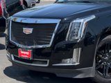 Used 2016 Cadillac Escalade Luxury image 2