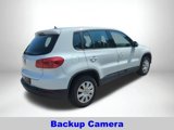 Used 2017 Volkswagen Tiguan S image 3
