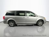 Used 2015 Dodge Grand Caravan SE image 4