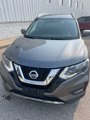 Used 2017 Nissan Rogue SV image 3