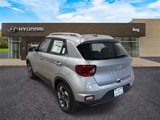 New 2025 Hyundai Venue SEL image 4