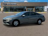 New 2025 Hyundai Elantra SE image 2