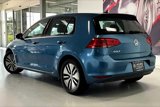 Used 2016 Volkswagen e-Golf SE image 4