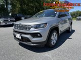Used 2022 Jeep Compass Latitude w/ Convenience Group image 3