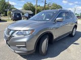 Used 2019 Nissan Rogue SV image 2