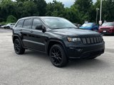 Used 2019 Jeep Grand Cherokee Altitude image 2