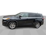 Used 2015 Toyota Highlander LE image 4