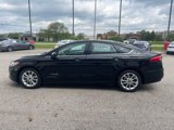 Used 2019 Ford Fusion SE image 2