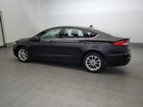 Used 2020 Ford Fusion SE image 3