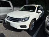 Used 2017 Volkswagen Tiguan S image 2