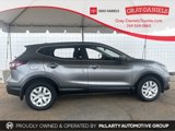 Used 2020 Nissan Rogue Sport S image 3