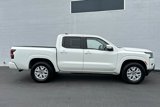 Used 2022 Nissan Frontier SV image 3