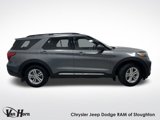 Used 2022 Ford Explorer XLT w/ Equipment Group 202A image 2