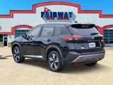 Used 2023 Nissan Rogue SL w/ SL Premium Package image 4