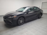 Used 2022 Toyota Camry SE image 2