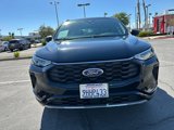 Used 2024 Ford Escape ST-Line image 2