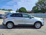 Used 2022 Ford Edge SEL image 3