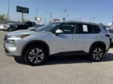 Used 2023 Nissan Rogue SV image 3