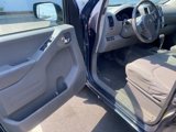 Used 2016 Nissan Frontier SV image 5