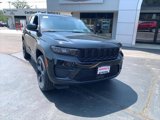 New 2025 Jeep Grand Cherokee Altitude image 3