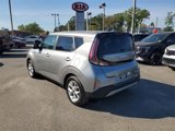 Used 2023 Kia Soul LX w/ LX Technology Package image 3