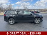 Used 2023 Chevrolet Traverse LT image 3
