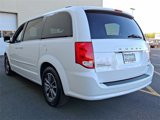 Used 2017 Dodge Grand Caravan SXT image 5