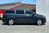 Used 2017 Kia Sedona LX image 3