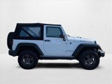Used 2016 Jeep Wrangler Rubicon w/ Power Convenience Group image 4