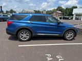 Used 2021 Ford Explorer XLT w/ Equipment Group 202A image 3