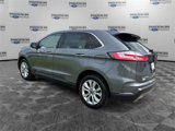 Used 2022 Ford Edge Titanium image 3
