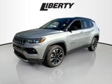 Used 2023 Jeep Compass Limited image 3