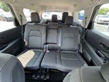 Used 2025 Nissan Pathfinder SV image 5