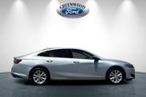 Used 2020 Chevrolet Malibu LT image 3