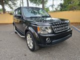 Used 2016 Land Rover LR4 HSE Silver Edition image 2