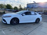 Used 2021 Toyota Camry SE w/ Convenience Package image 5