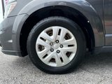 Used 2019 Dodge Journey SE w/ Premium Group image 4