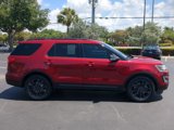 Used 2017 Ford Explorer XLT w/ Equipment Group 202A image 3