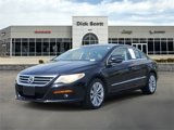 Used 2010 Volkswagen CC Sport image 2