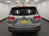 Used 2017 Kia Sorento LX image 5