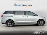 Used 2020 Kia Sedona L image 2