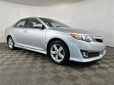Used 2012 Toyota Camry SE image 2