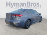 Used 2021 Toyota Corolla LE image 3
