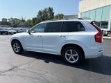 Used 2017 Volvo XC90 T5 Momentum w/ Vision Package image 5