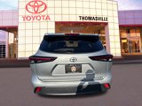Used 2024 Toyota Highlander XLE image 6