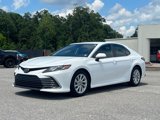 Used 2021 Toyota Camry LE image 2