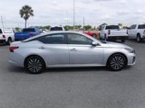 Used 2023 Nissan Altima 2.5 SV image 3