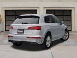 Used 2023 Audi Q5 2.0T Premium w/ Convenience Package image 4